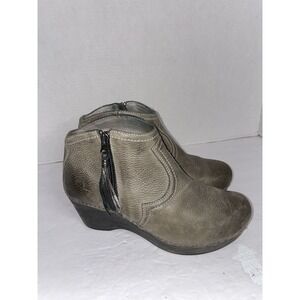 Dansko Veronica Ankle Boot Size 39 Grey Burnished Distressed Tassel Bootie